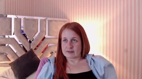 Violeta online show from January 2025 11:49:02 PM