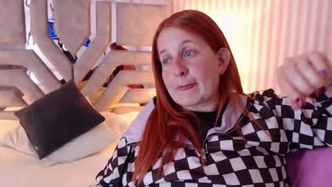 Violeta online show from January 2025 10:40:02 PM