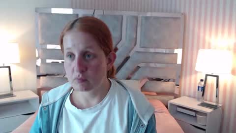 Violeta online show from January 2025 08:51:02 PM