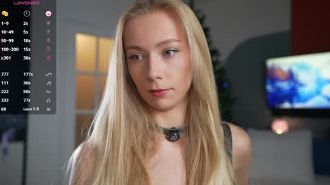 Snapshot of vika54784 chatting on January 2025 05:05:02 PM vika54784 online show from January 2025 05:05:02 PM