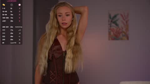 Snapshot of vika54784 chatting on February 2026 05:30:02 AM vika54784 online show from February 2026 05:30:02 AM