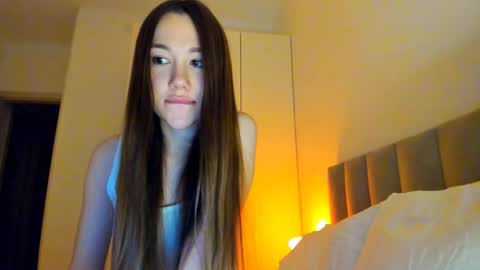 Vika   online show from November 2025 11:15:01 PM