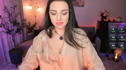 Viki Bellson online show from May 2026 07:54:02 PM