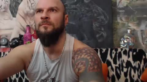 Snapshot of viking_me chatting on December 2024 08:15:02 PM viking online show from December 2024 08:15:02 PM