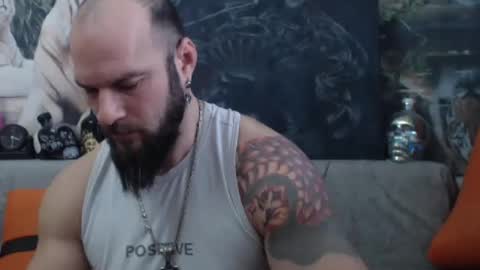 Snapshot of viking_me chatting on January 2025 07:05:01 AM viking online show from January 2025 07:05:01 AM