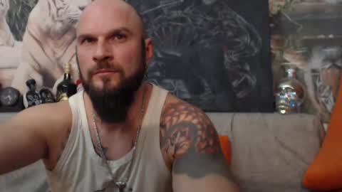 Snapshot of viking_me chatting on January 2025 08:29:01 PM viking online show from January 2025 08:29:01 PM