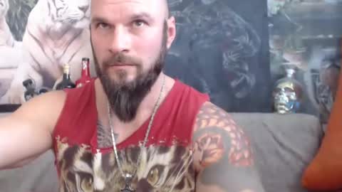 Snapshot of viking_me chatting on January 2025 10:22:01 AM viking online show from January 2025 10:22:01 AM