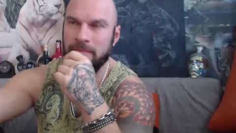 Snapshot of viking_me chatting on January 2025 10:11:01 AM viking online show from January 2025 10:11:01 AM