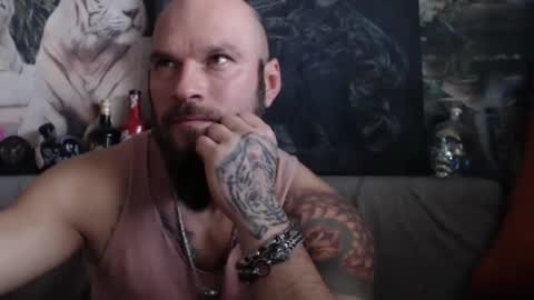 Snapshot of viking_me chatting on January 2025 09:57:02 AM viking online show from January 2025 09:57:02 AM