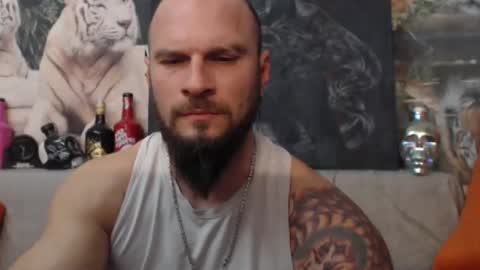 Snapshot of viking_me chatting on January 2025 07:48:02 PM viking online show from January 2025 07:48:02 PM