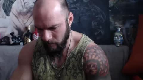 Snapshot of viking_me chatting on February 2025 08:39:01 AM viking online show from February 2025 08:39:01 AM