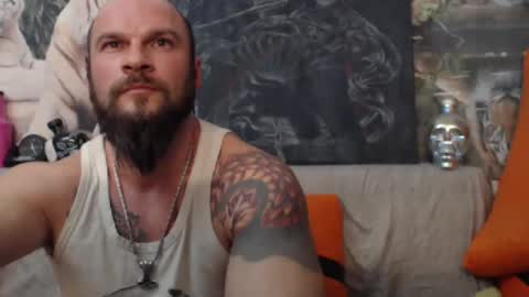 Snapshot of viking_me chatting on February 2025 08:42:02 PM viking online show from February 2025 08:42:02 PM