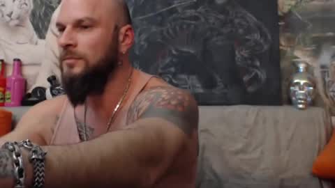 Snapshot of viking_me chatting on March 2025 08:16:02 PM viking online show from March 2025 08:16:02 PM