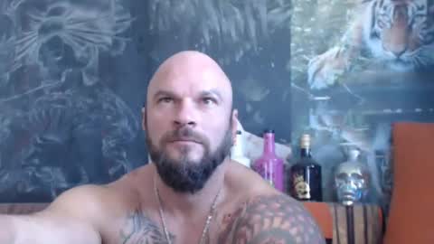 Snapshot of viking_me chatting on September 2025 06:47:02 AM viking online show from September 2025 06:47:02 AM