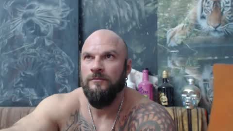 Snapshot of viking_me chatting on September 2025 08:03:01 PM viking online show from September 2025 08:03:01 PM