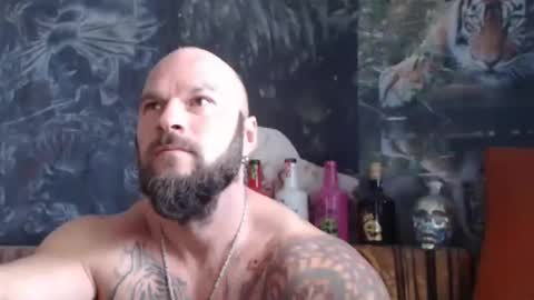 Snapshot of viking_me chatting on October 2025 09:27:01 AM viking online show from October 2025 09:27:01 AM