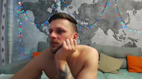 Snapshot of vikingchrisss chatting on December 2024 10:39:02 AM vikingchrisss online show from December 2024 10:39:02 AM