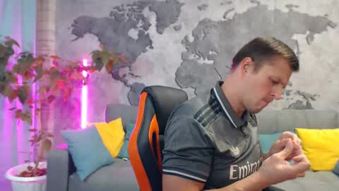 vikingchrisss online show from November 2025 10:14:02 AM