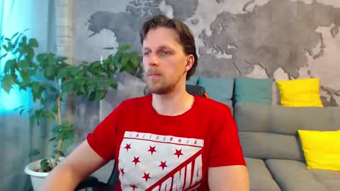 vikingchrisss online show from April 2026 09:37:01 AM