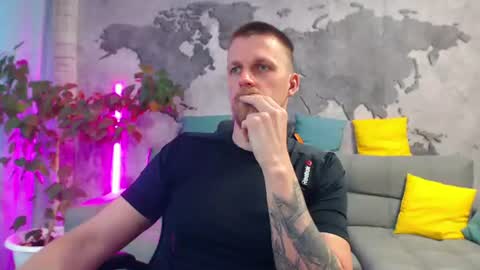 vikingchrisss online show from June 2026 10:42:01 AM