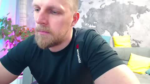 vikingchrisss online show from June 2026 10:32:01 AM