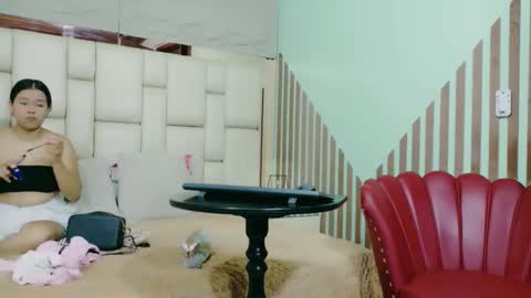 Snapshot of vikitomson chatting on March 2026 12:41:02 PM vikiTomson online show from March 2026 12:41:02 PM