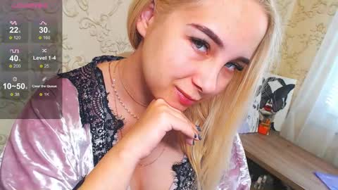 Snapshot of vikiwaitingforyou chatting on January 2025 09:54:02 AM Vitoria online show from January 2025 09:54:02 AM
