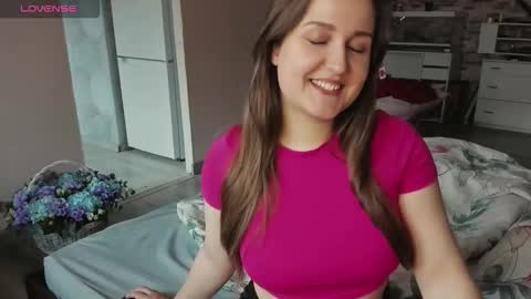 Snapshot of vikki_snake chatting on October 2025 10:38:02 AM VikkiSnake online show from October 2025 10:38:02 AM