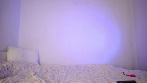 Snapshot of vikkilustfull chatting on April 2026 09:42:02 AM VIKKI online show from April 2026 09:42:02 AM