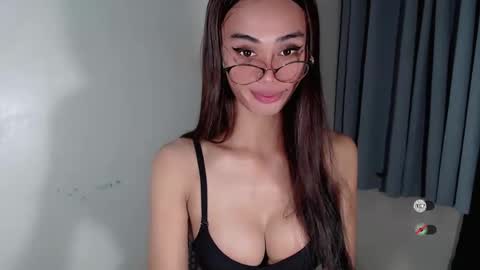 Snapshot of vikkylustfull chatting on December 2024 02:56:02 AM vikkylustfull online show from December 2024 02:56:02 AM
