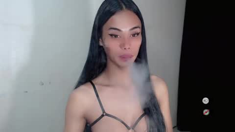 Snapshot of vikkylustfull chatting on February 2025 11:06:01 PM vikkylustfull online show from February 2025 11:06:01 PM