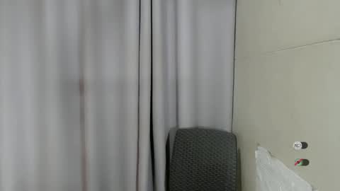 Snapshot of vikkylustfull chatting on February 2025 05:31:01 PM vikkylustfull online show from February 2025 05:31:01 PM