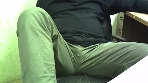 viknik16cm online show from November 2025 09:54:02 AM