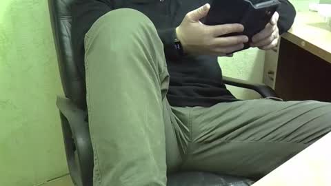 viknik16cm online show from December 2025 04:40:02 AM