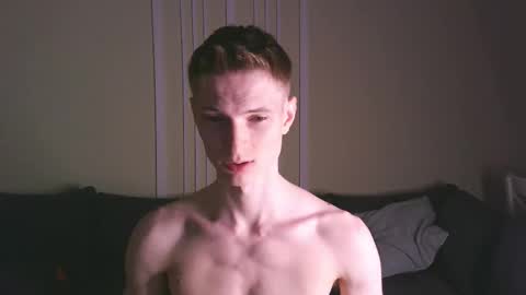 Snapshot of viksons chatting on October 2025 10:42:02 PM Max online show from October 2025 10:42:02 PM