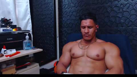 Viktor Herrera online show from January 2025 05:24:01 PM