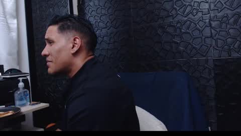 Viktor Herrera online show from January 2025 12:57:02 AM