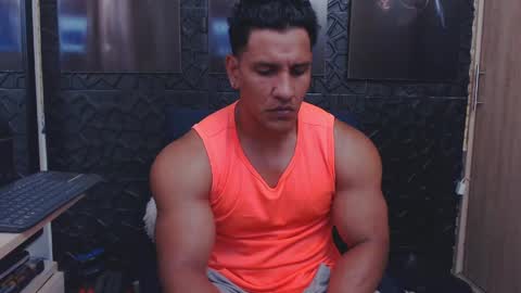 Viktor Herrera online show from April 2026 05:41:02 PM