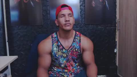 Viktor Herrera online show from May 2026 06:05:02 PM