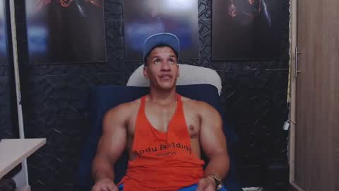Viktor Herrera online show from May 2026 08:59:01 PM