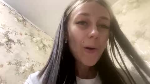 Sweett online show from May 2026 02:06:01 AM