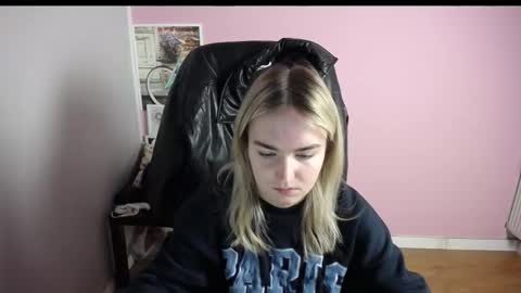 viktoria_lovely online show from February 2026 06:31:01 AM