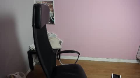 Snapshot of viktoria_lovely chatting on June 2026 06:58:01 AM viktoria_lovely online show from June 2026 06:58:01 AM