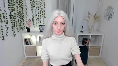Viktoria online show from December 2025 07:17:01 AM
