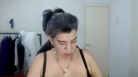 VIKY ADAMS online show from February 2025 05:20:02 PM