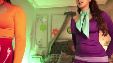 Victoria online show from October 2025 11:27:02 PM