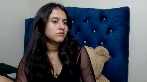 vikysexy28 online show from February 2026 10:53:02 AM