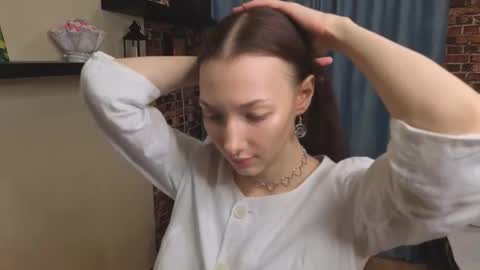 Kira online show from February 2026 02:04:02 AM