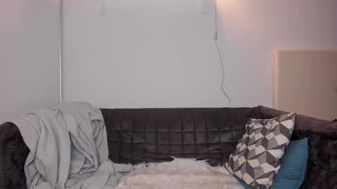 Dimoooooon online show from October 2025 02:16:02 PM