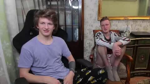 Dimoooooon online show from January 2026 08:23:01 PM